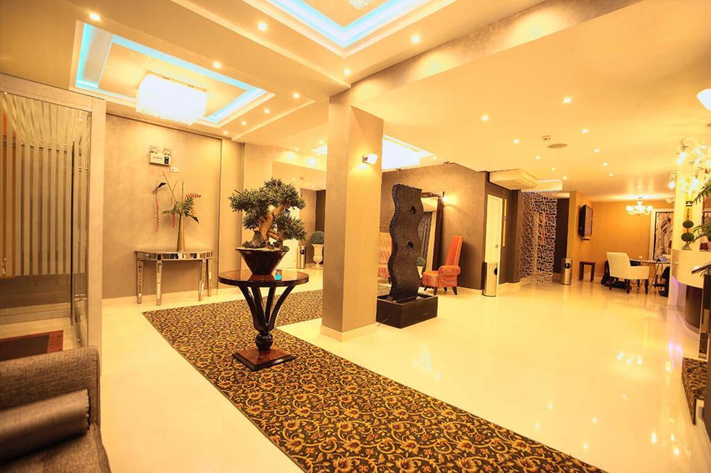 Hotel Limaq