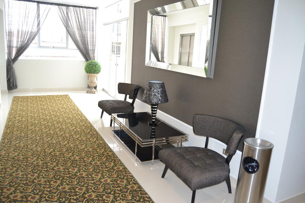 Limaq Hotel